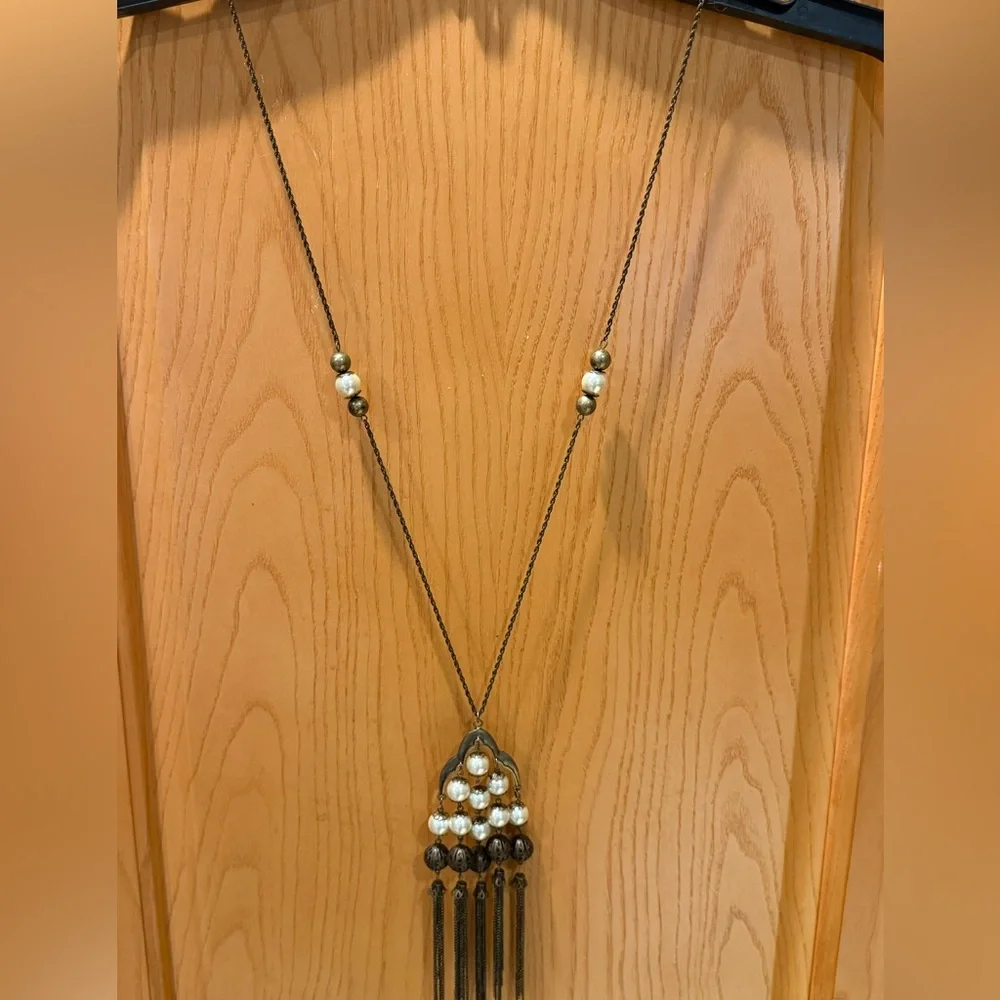 Stunning Vintage-Style Faux Pearl Chandelier 36” Necklace Brass Cable Chain